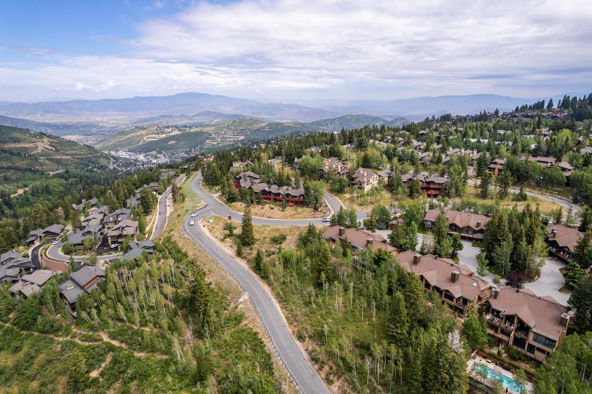 Deer Valley Little Belle Ultimate Ski Getaway, Sleeps 14, Luxury Design, Private Hot Tub, Park City Exterior photo